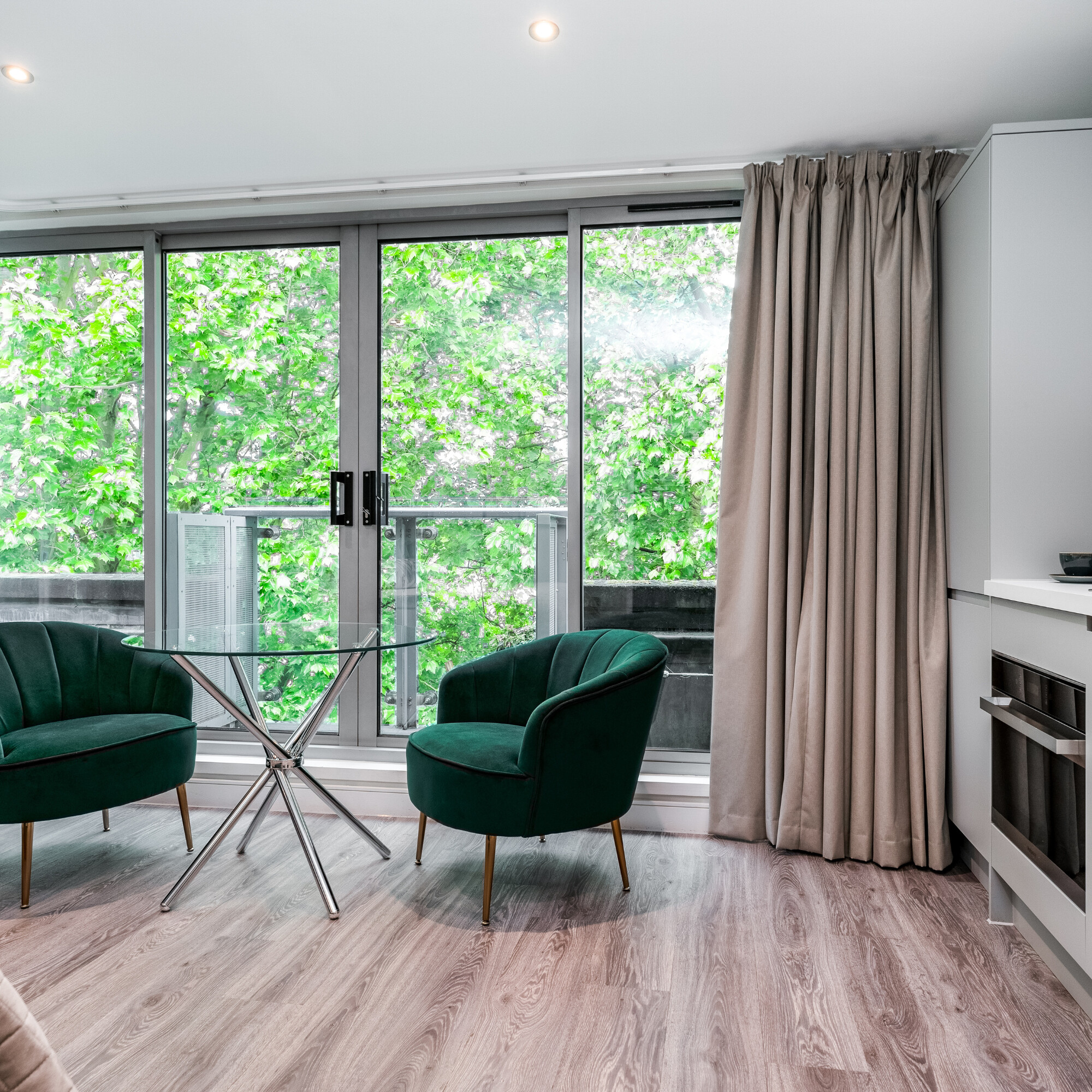 Regent Apartment hotel