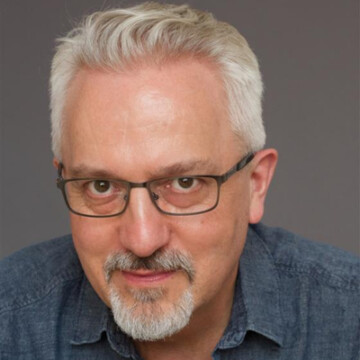 Headshot of Alan Hollinghurst