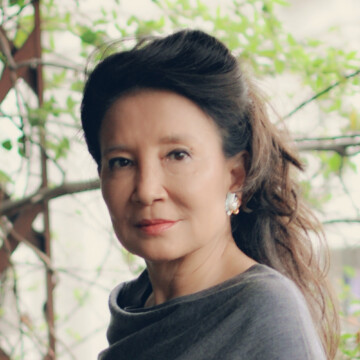 Headshot of Jung Chang